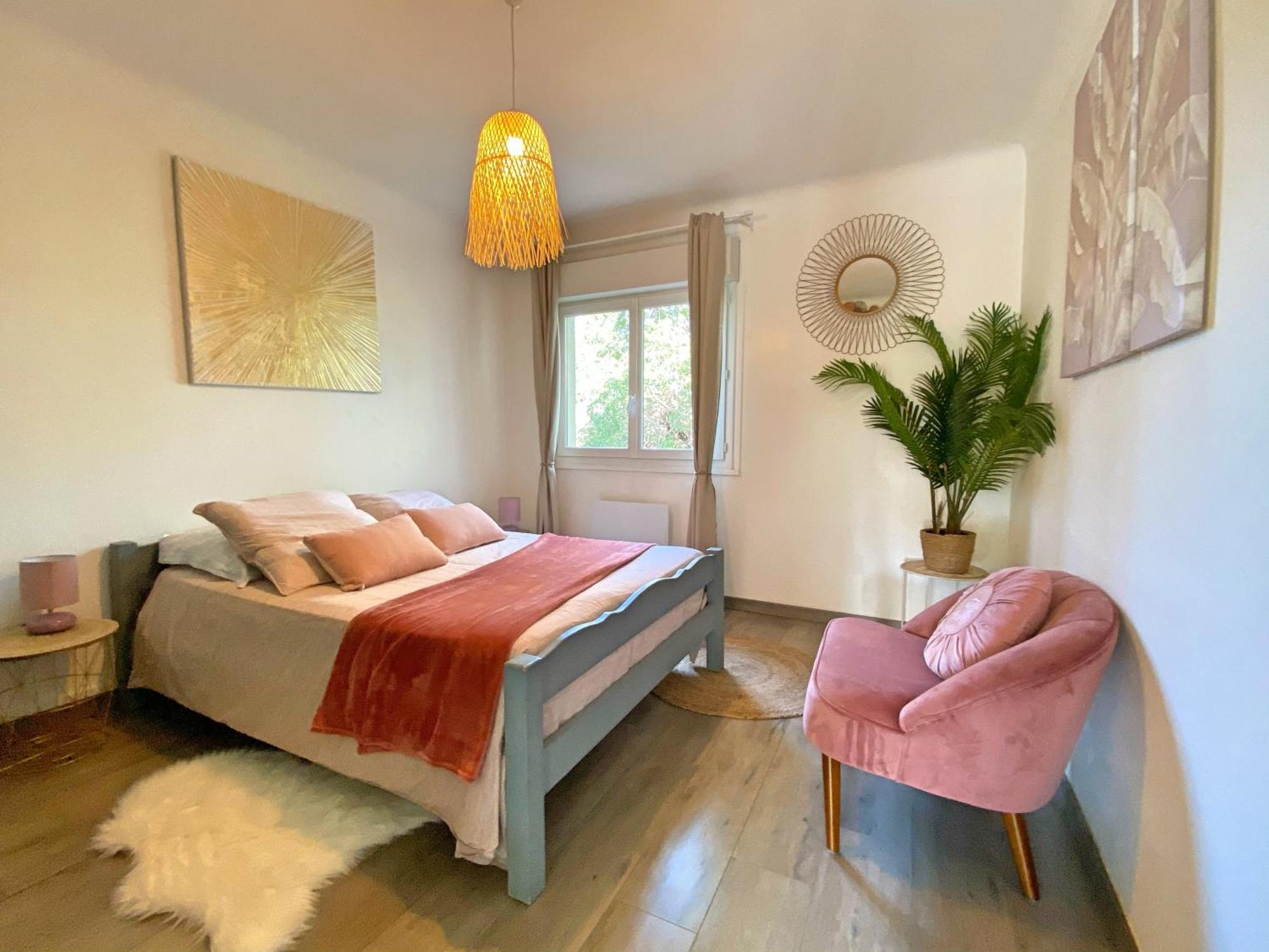 Villa Les Portes De Provence Sauzet  ภายนอก รูปภาพ